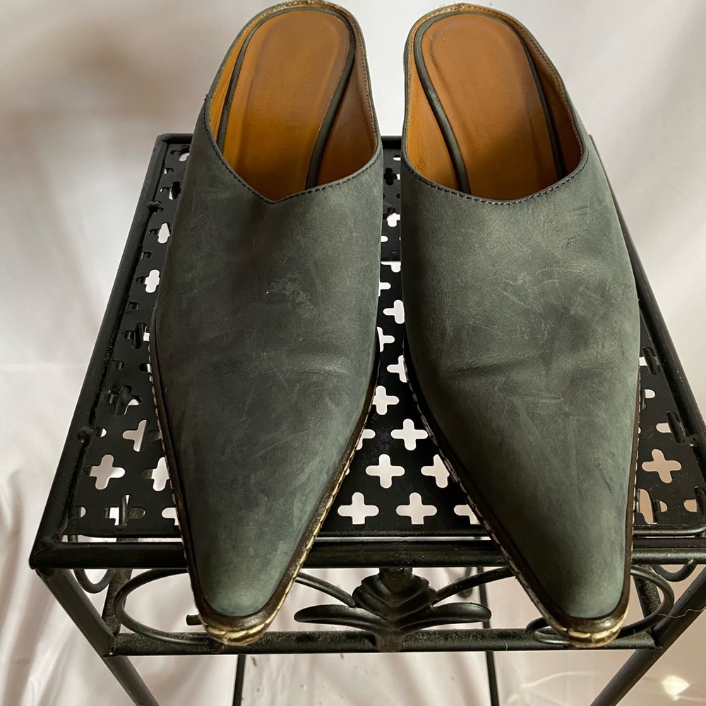 Donald J Pliner lightly worn blue mules